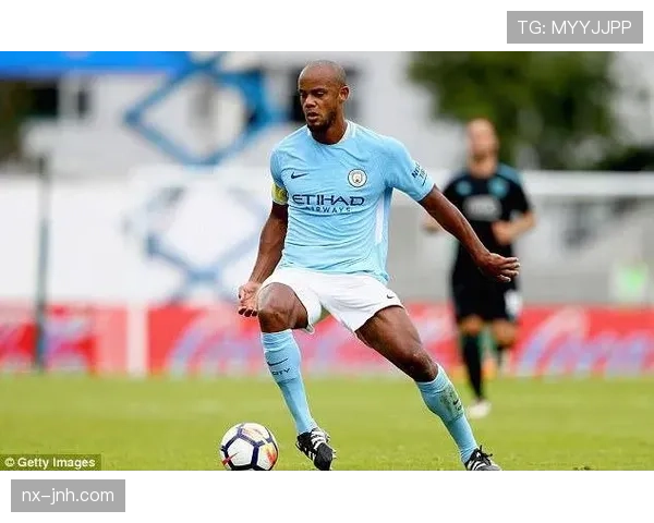 孔帕尼训练完回家还要给娃换尿布？